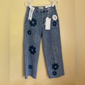 Blue Ankle Cropped Jeans with Floral Pattern